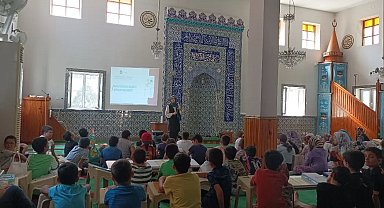 Söke'de yaz Kur'an kursu öğrencilerine bilinçlendirme seminerleri
