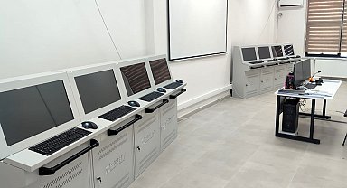 SUBÜ Denizcilik MYO bir simülatöre daha kavuştu