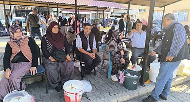 Şuhut'ta 'Yöresel Ürünler Pazarı'na yoğun ilgi