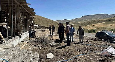 Susuz Kaymakamı hem köyleri tanıyor, hem sorunları çözüyor