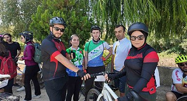 Tandem bisikletlerle umuda pedal çevirdiler