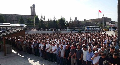 Taner Şancı ve Zafer Lömenler son yolculuğuna dualarla uğurlandı
