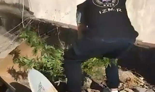 Tarihi Kemeraltı Çarşısı'nda uyuşturucu operasyonu: 3 gözaltı