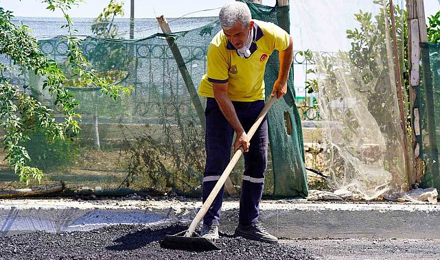 Tarsus'ta 9 mahallede asfalt yama çalışması tamamlandı