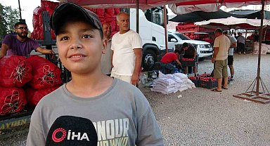 Tatilin son günlerinde 12 yaşındaki Barış hayali için çalışıyor