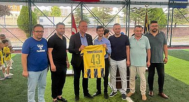 Tavşanlı Genç Yurdu yenilenen tesislerini açtı