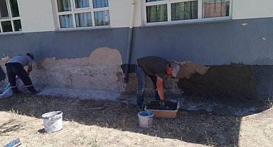 Tavşanlı'da okullarda yaz dönemi onarımları sürüyor