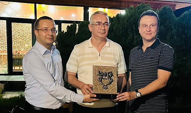 Tayini çıkan 14 yıllık kurucu başhekime veda programı