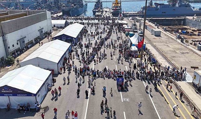 TCG Anadolu, TEKNOFEST'in ilgi odağı oldu