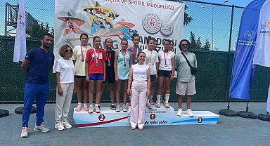 Tenis takımı Türkiye finallerinde