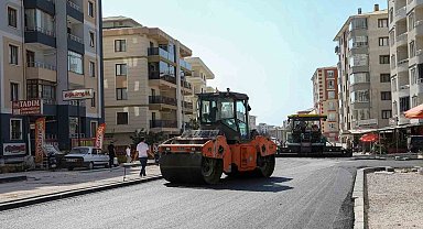 Terzioğlu Caddesi'nde asfalt serimi başladı