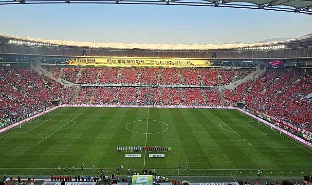 TFF 2. Lig: Bursaspor: 1 - 1461 Trabzon FK: 0