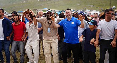 TFF Başkanı İbrahim Hacıosmanoğlu, Çaykur Rizespor'un 'Birlik ve beraberlik şölenine' katıldı