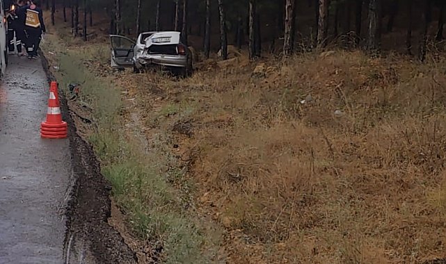 Tır, otomobili 30 metre sürükledi: Şans eseri yaralanan olmadı