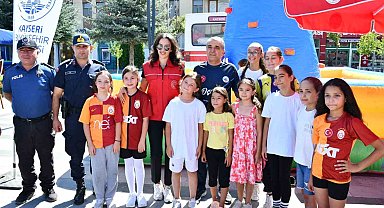 Tomarza'da "Bağımlılıkla Mücadele Yürüyüşü" düzenlendi