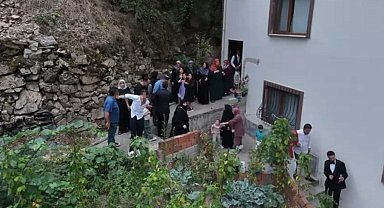 Trabzon'da kana bulanan gelin alma merasimindeki silah atma anları böyle görüntülendi