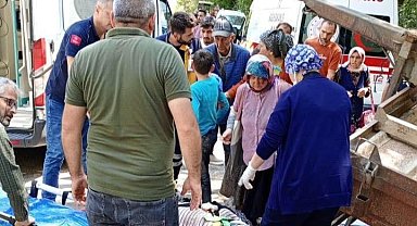 Traktör devrildi: 3'ü ağır 6 yaralı