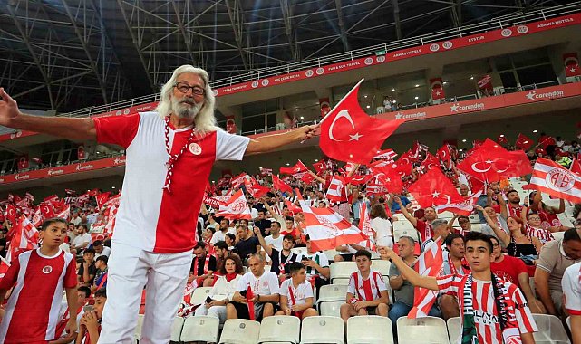 Trendyol Süper Lig: Antalyaspor: 1 - Fatih Karagümrük: 1