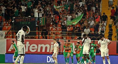 Trendyol Süper Lig: Corendon Alanyaspor: 2 - Beşiktaş 0