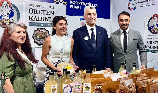 Tuncelili kadınlar Türkiye Kooperatifler Fuarı'nda