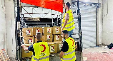 Türk Kızılay'dan Batı Şeria'ya bin 200 gıda kolisi