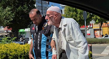 Türk Polisinden yürekleri ısıtan davranış