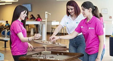 Türkiye ve Azerbaycan'dan şehit çocukları yaz kampında buluştu