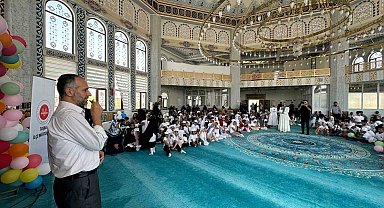 Tuşba'da Yaz Kur'an Kursları düzenlenen programla sonra erdi