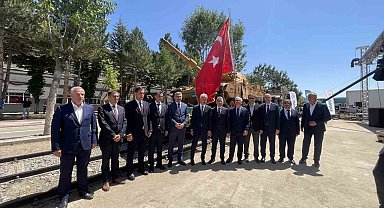 Üretimi tamamlanan yerli ve milli, UAIS tipi askeri araç taşıma vagonlarının ilk teslimatı yapıldı
