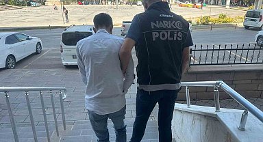 Uyuşturucu suçundan aranan 2 firari hükümlü yakalandı