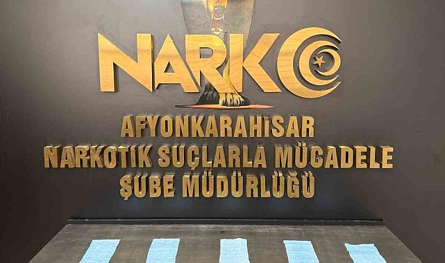 Uyuşturucu ticareti yaptığı belirlenen 2 şahıs tutuklandı