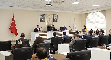 Vali Işın: "Aile, toplumumuzun temel direği ve kültürel değerlerimizin taşıyıcısıdır"
