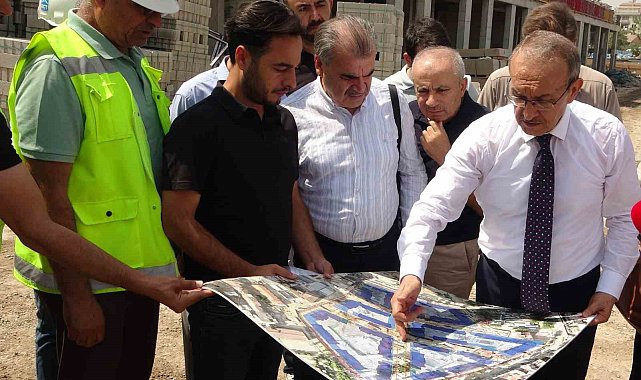 Vali Yavuz: "Malatya'yı yeniden inşa ediyoruz"