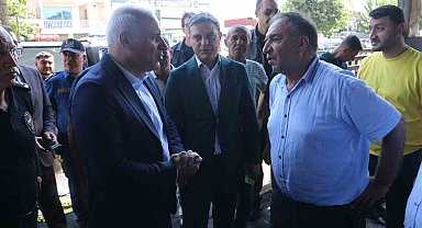 Vali Zorluoğlu, Traktörcüler Sitesi'ndeki yangın sonrası incelemelerde bulundu