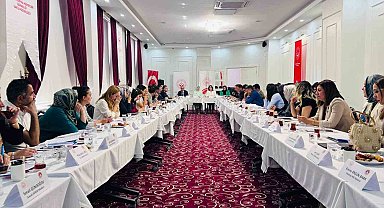 Van'da 'Kadın Hizmetleri Bölgesel İstişare Toplantısı' yapıldı