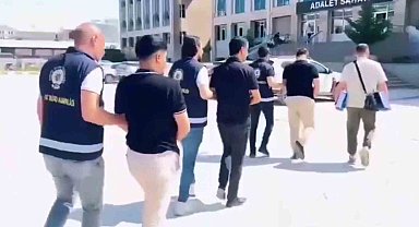Van'da fuhuş operasyonu: 5 tutuklama