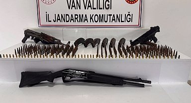 Van'da silah ve mühimmat ele geçirildi