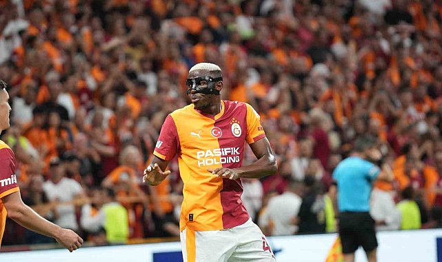 Victor Osimhen yeniden RAMS Park'ta