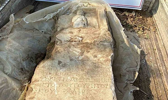 Yalova'da bin 900 yıllık mezar taşını satmaya çalışan şüpheli yakalandı
