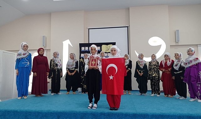 Yaz Kur'an Kursu kapanış programı coşkuyla gerçekleşti