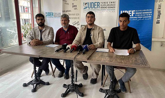 Yemenli 2 öğrenci ve babaları millet bahçesinde darp edildi
