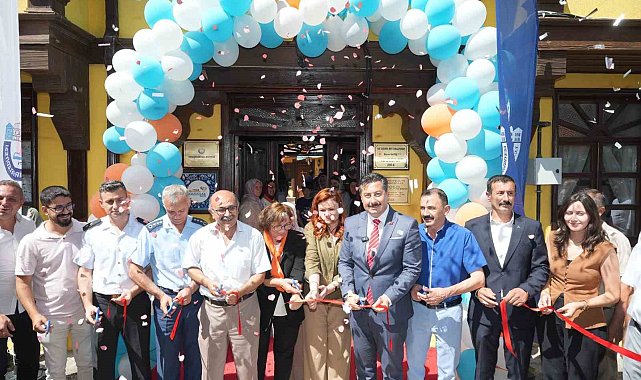 Yenişehir'de tarihi Sarı Köşk sosyal hayata kazandırıldı