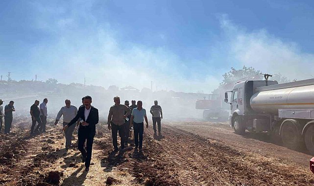 Yerleşim yerlerini tehdit eden yangına, havadan ve karadan müdahale edildi