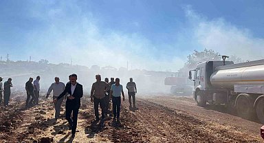 Yerleşim yerlerini tehdit eden yangına, havadan ve karadan müdahale edildi