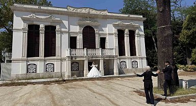 Yıldız Parkı'ndaki tarihi kasırlar evlenenlerin fotoğraf platosu oldu