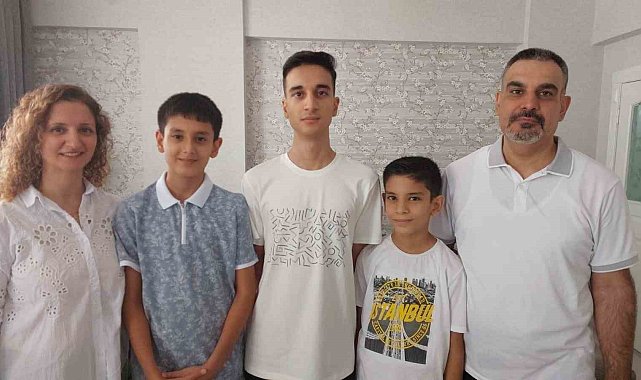 YKS Türkiye birincisi Ahmet Eren Özyurtseven'in tercihi belli oldu