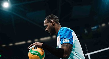 Yoandy Leal Hidalgo yeni sezonda da Halkbank'ta