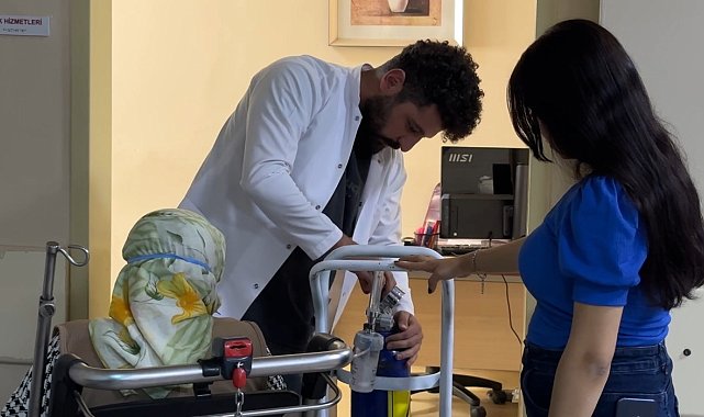 Yüksekova'da günlük 65 kişiye evde sağlık hizmeti veriliyor