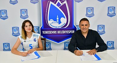 Yunusemre Belediyespor genç smaçör Sude Barın'ı renklerine bağladı