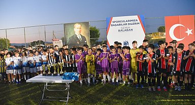 Zafer Bayramı coşkusu futbol turnuvasıyla taçlandı